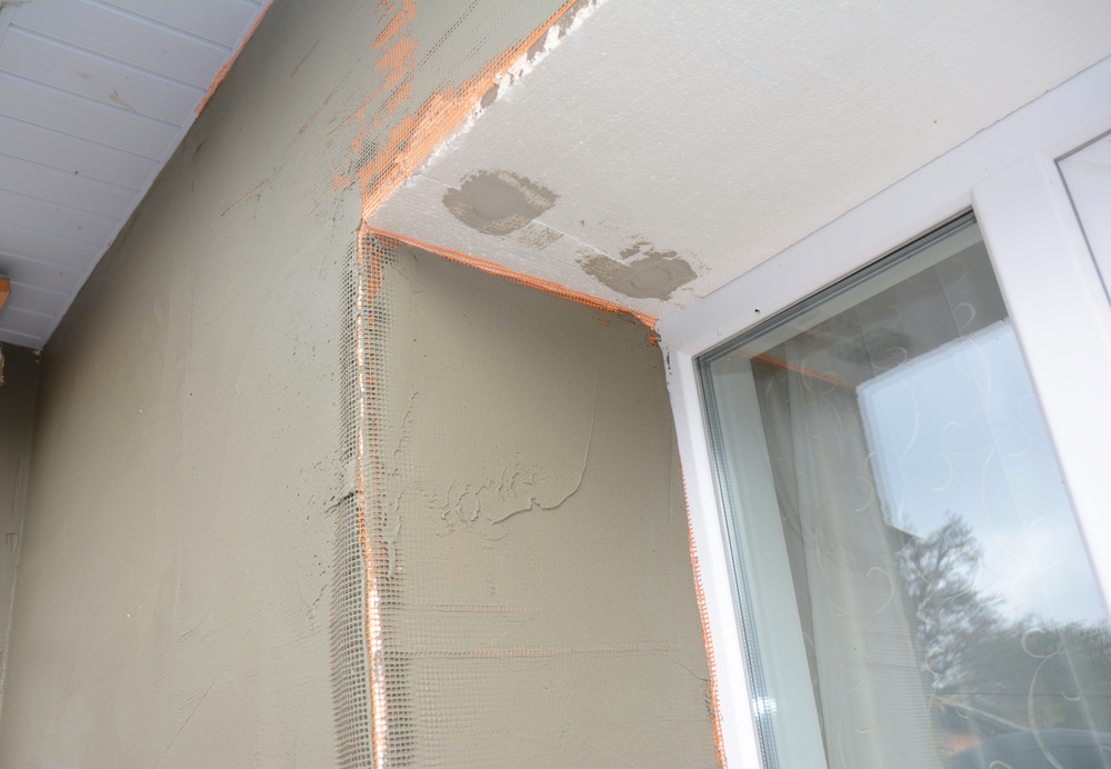 Comment réparer le plâtre autour des fenêtres